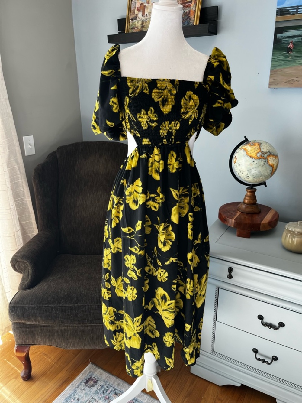 Black & Yellow Floral Smocked Midi Dress Blush Size Medium